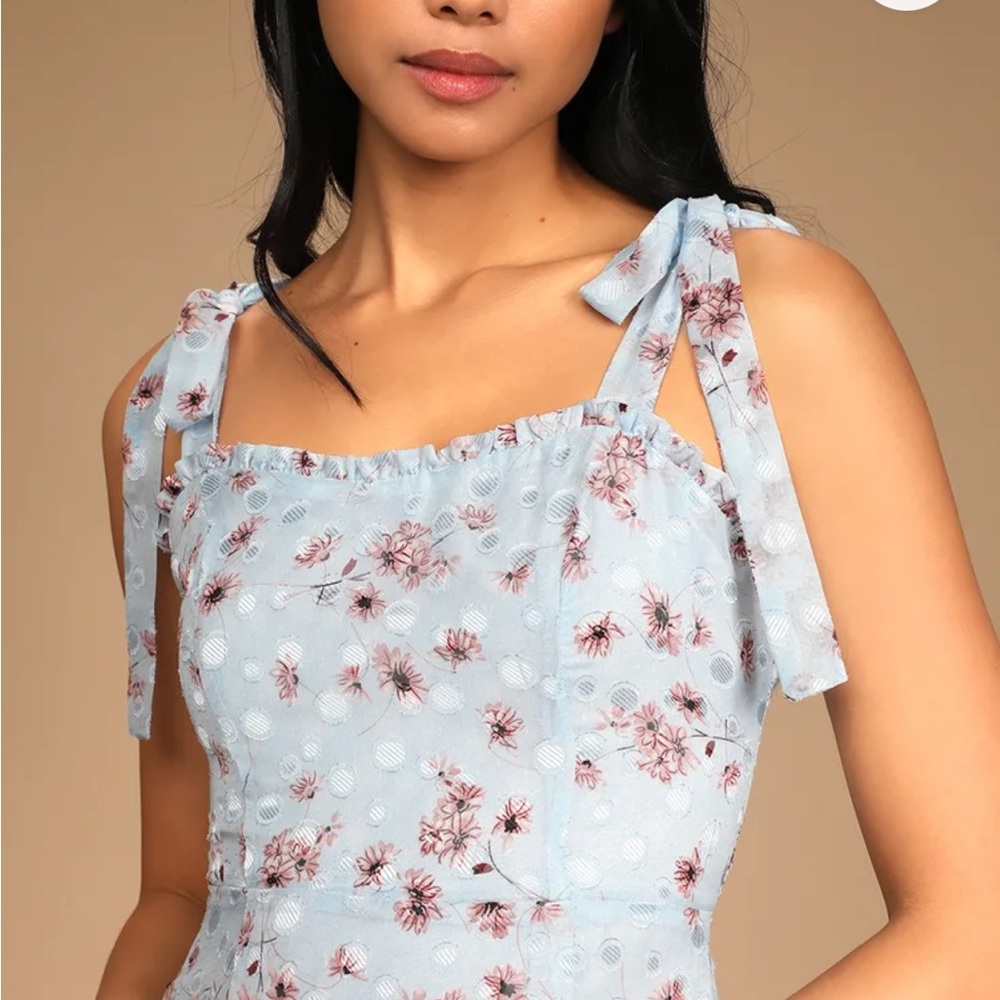 Lulus Terrace View Midi Dress M Floral Pleated NWT Cottagecore Romantic Party - Picture 4 of 16